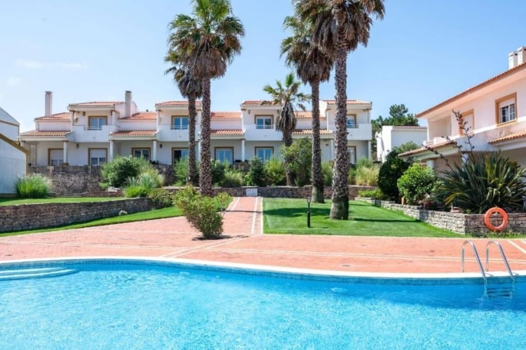 Pool-Golf-Ocean Resort Home In Praia Del Rey Amoreira  Екстериор снимка